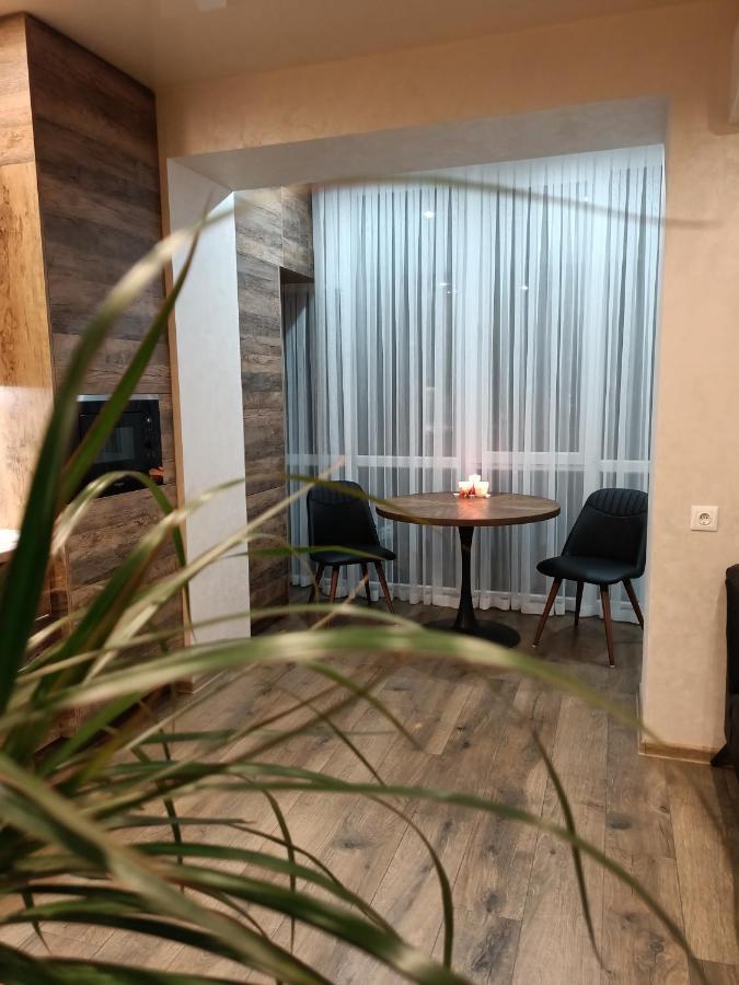 Вишуканий 1К Люкс! Khmel'nyts'kyy Exterior photo